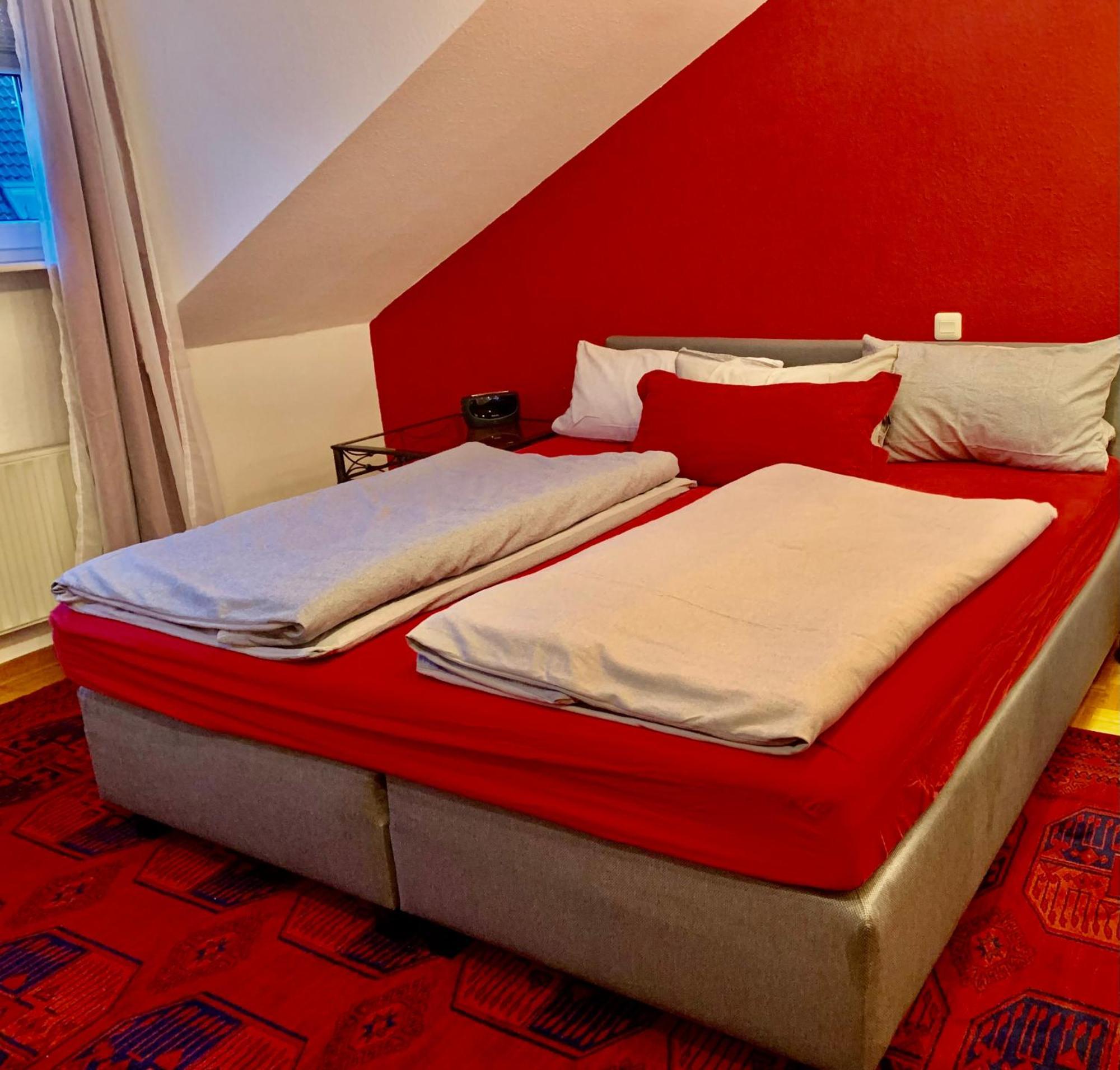 Ruhige Wohnung An Der Uni Düsseldorf Habitación foto